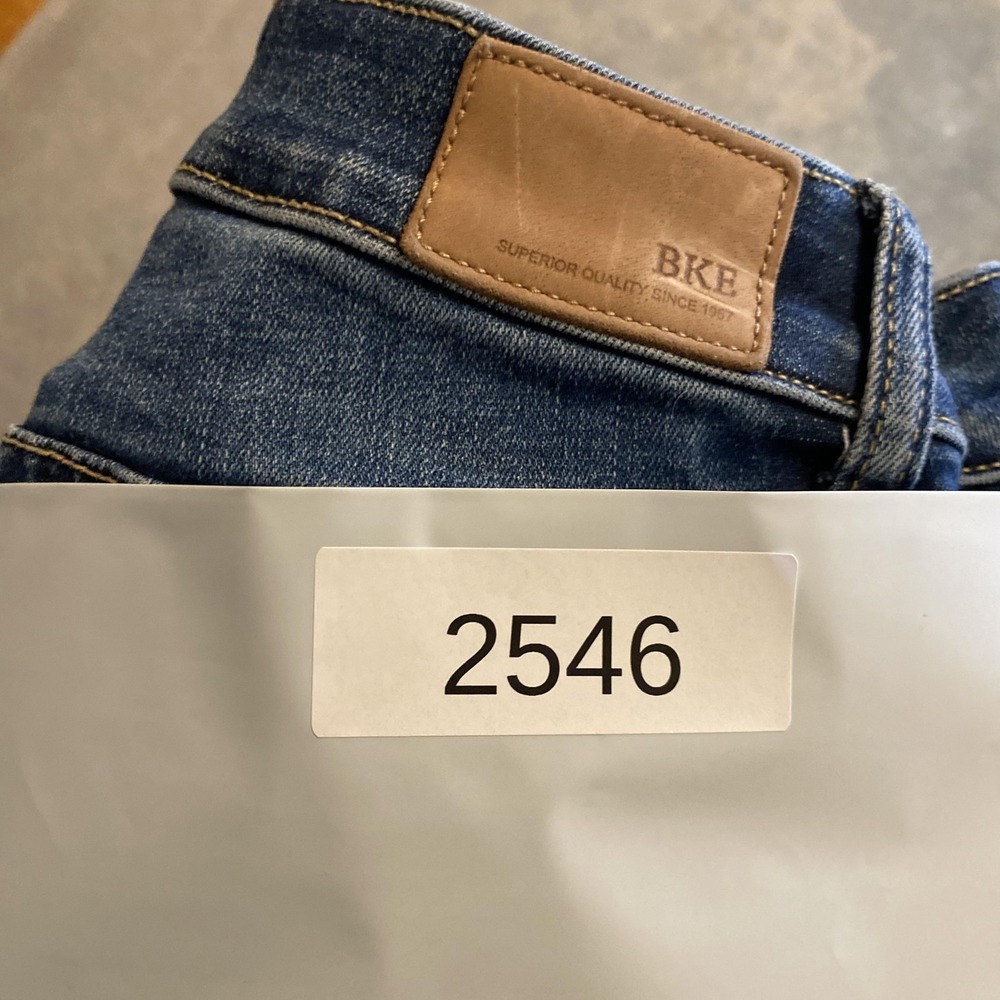 BKE Stella Jeans Womens 25x31.5 Medium Wash Blue Mid Rise Slim Bootcut Denim - Picture 14 of 14